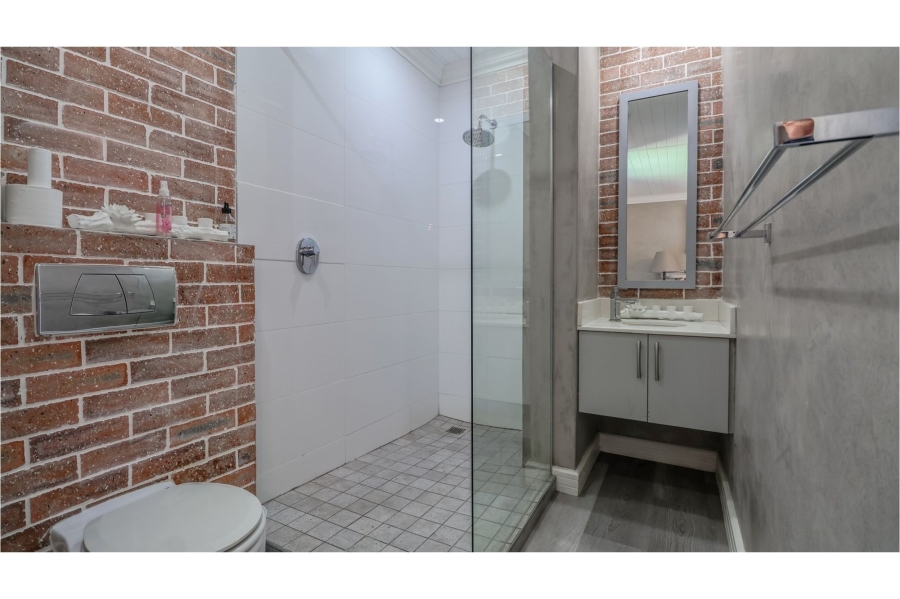 5 Bedroom Property for Sale in Num Num Cape Estate Western Cape